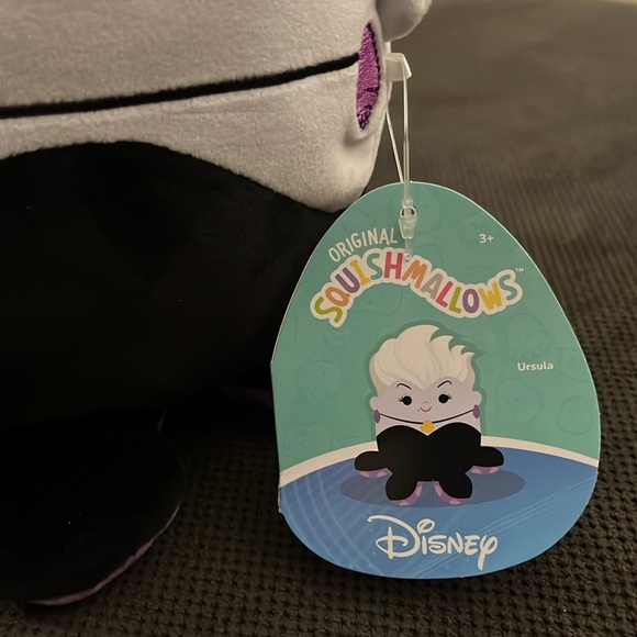 Disney original squishmallows Ursula - Picture 4 of 5